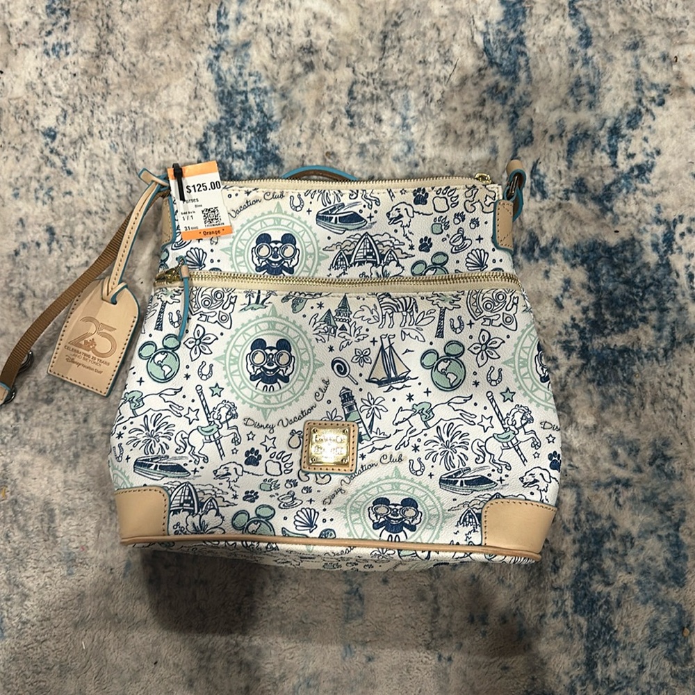 25 years vacation club bag